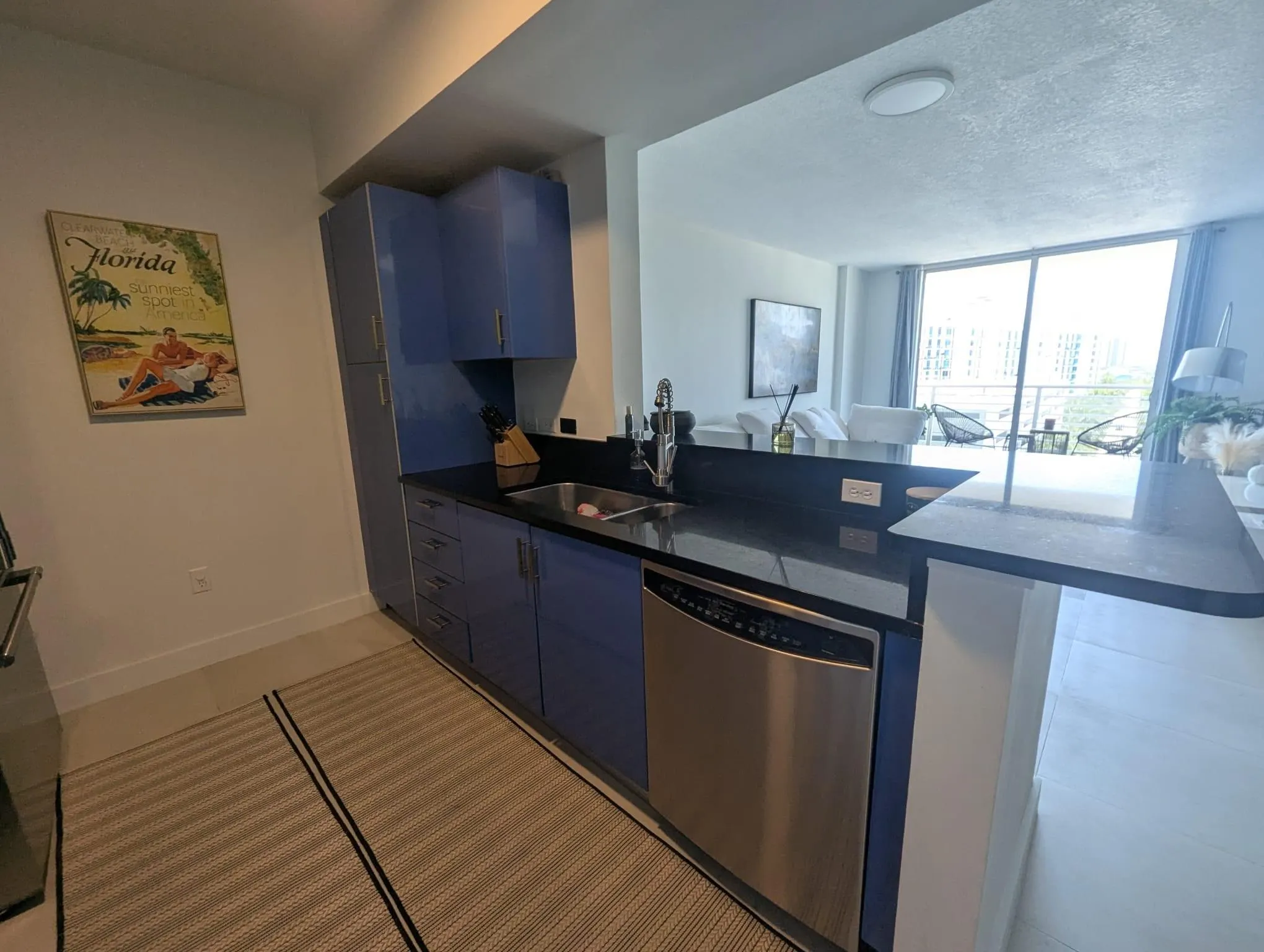 18800 NE 29th Ave, #910