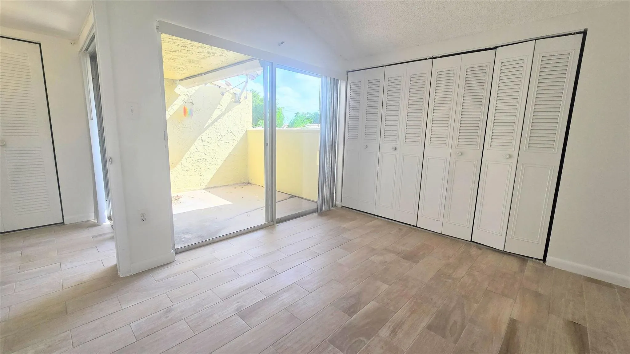 8401 W Sample Rd, #48