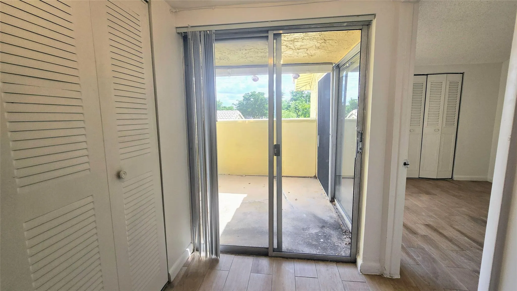 8401 W Sample Rd, #48