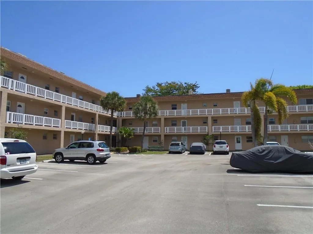 608 SW Natura Blvd, #309