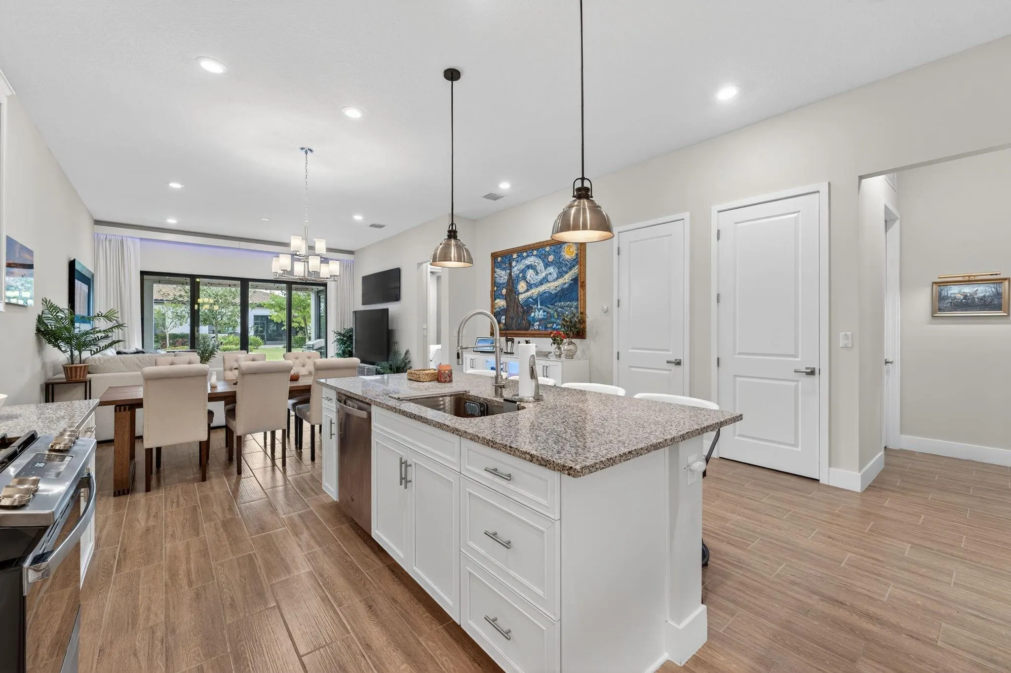 7434 N Blue Spring Dr