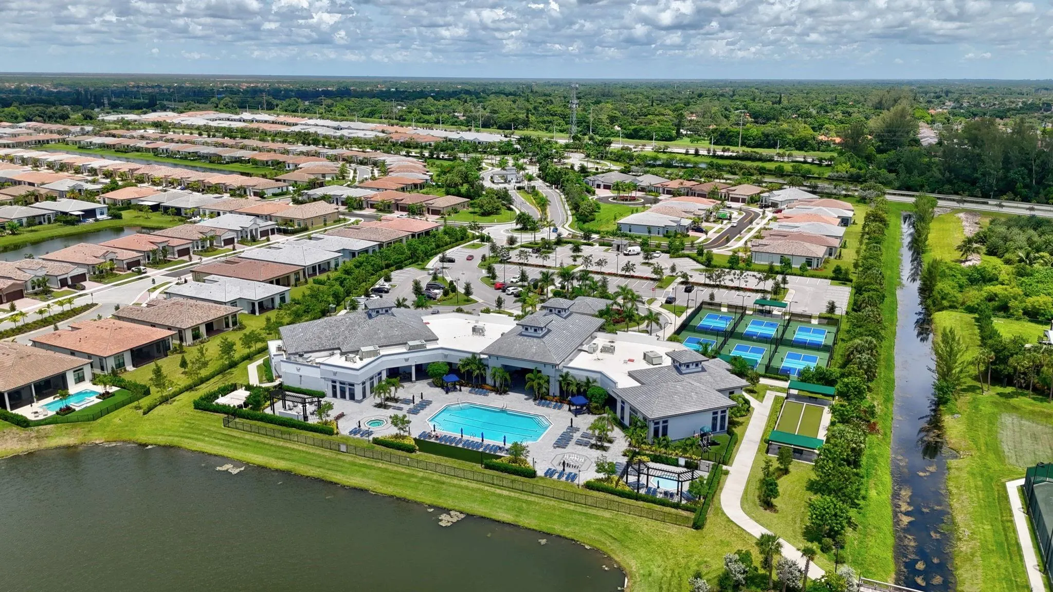 7434 N Blue Spring Dr