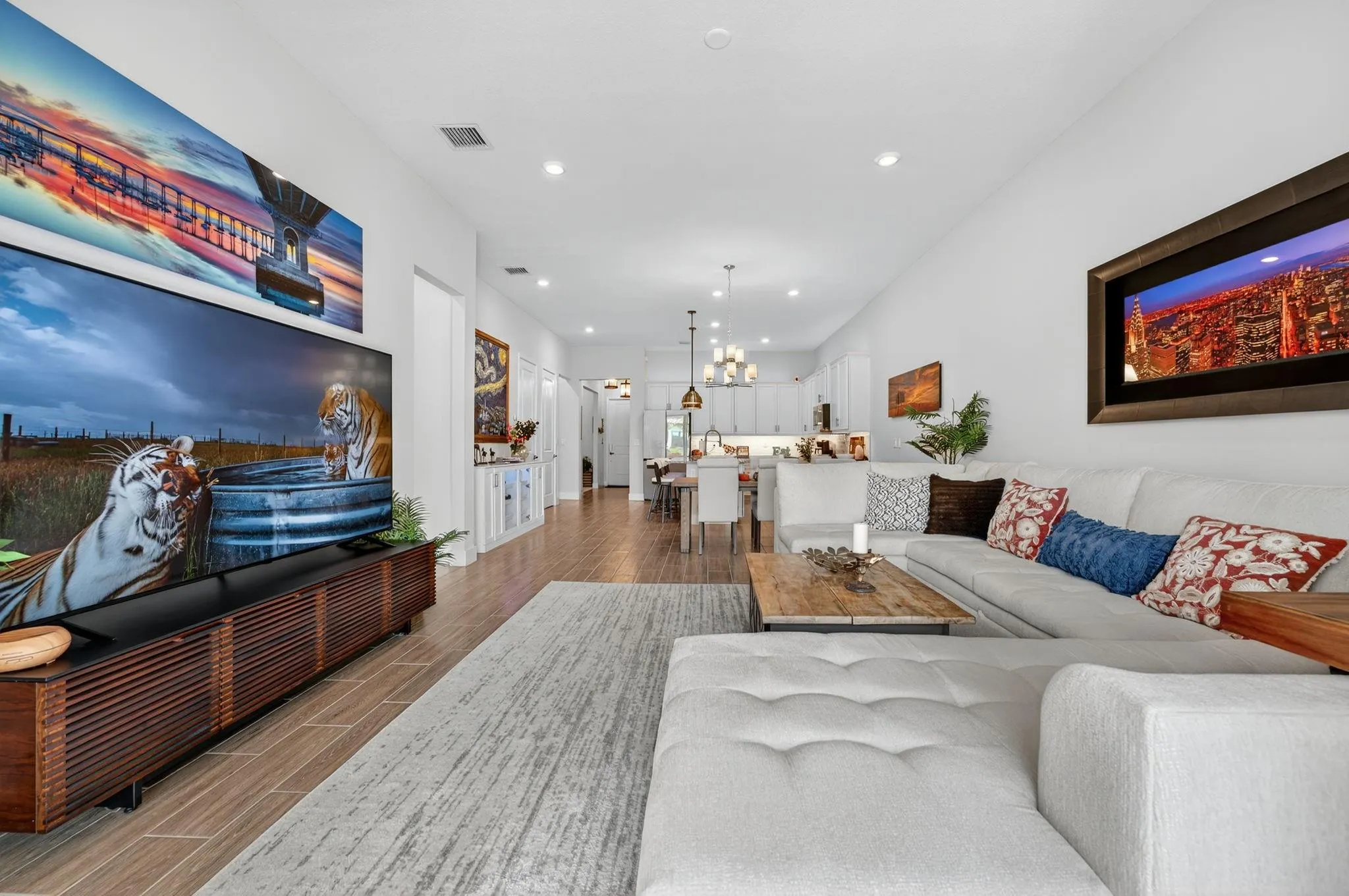 7434 N Blue Spring Dr