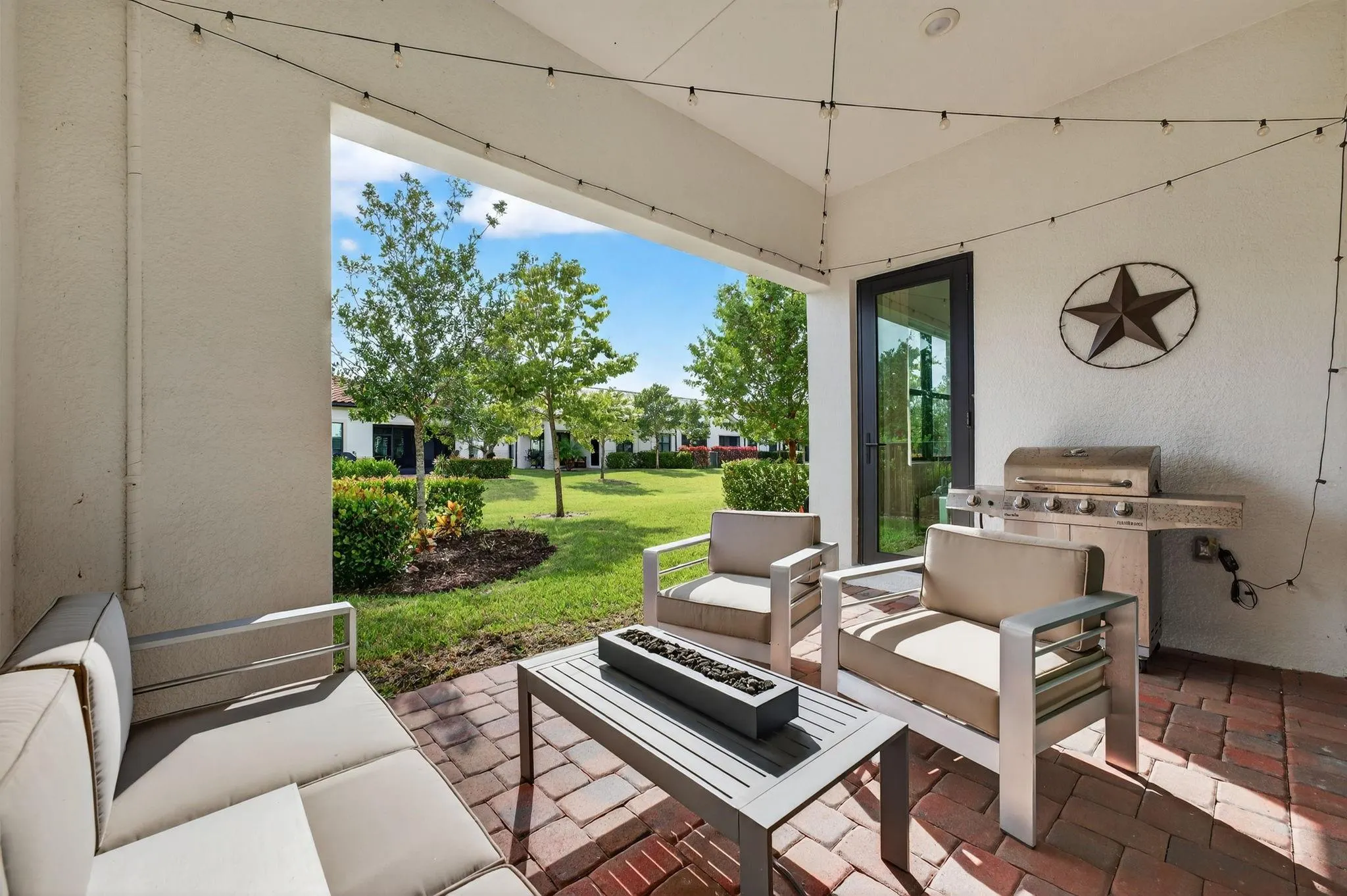 7434 N Blue Spring Dr