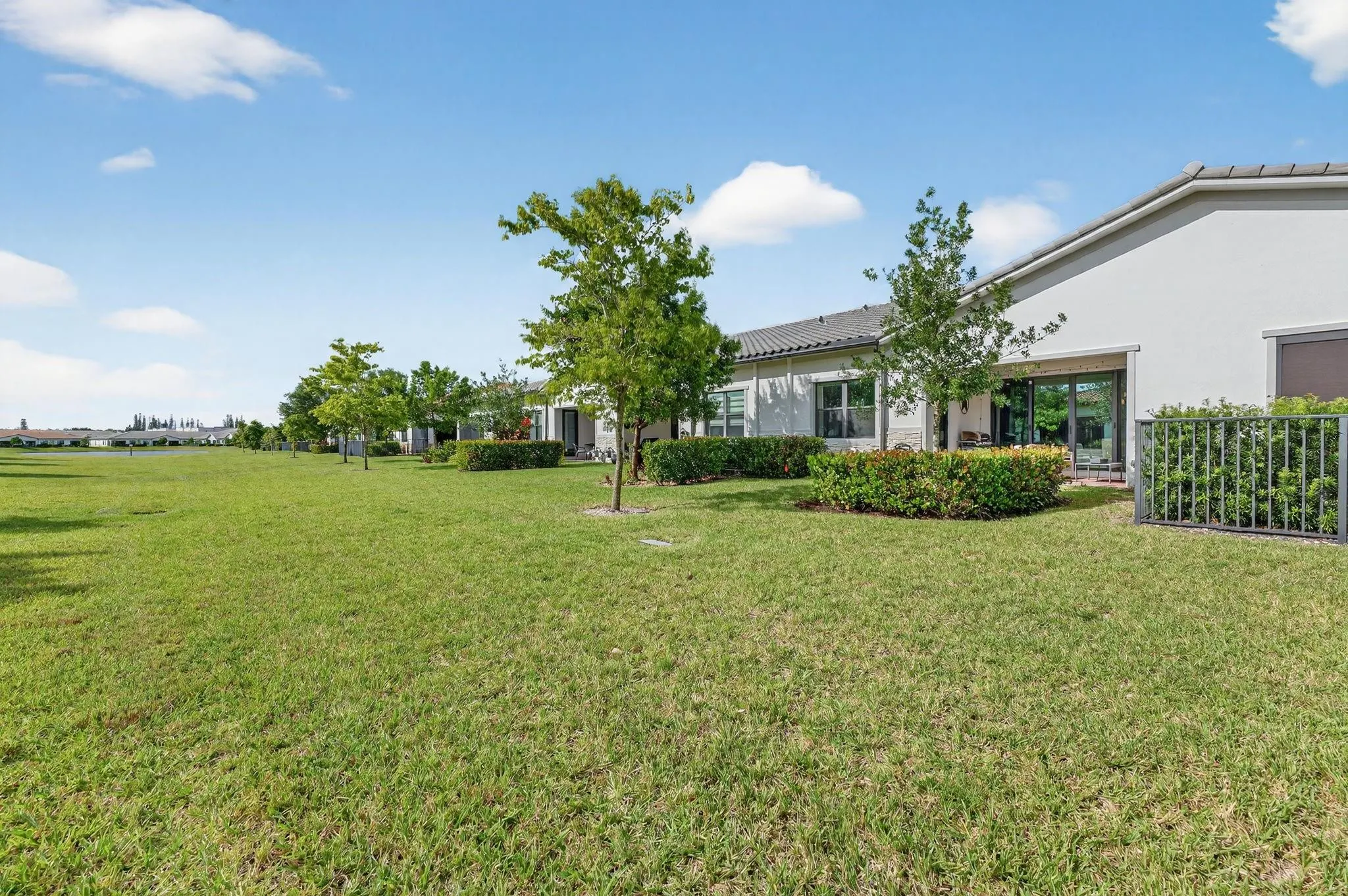 7434 N Blue Spring Dr