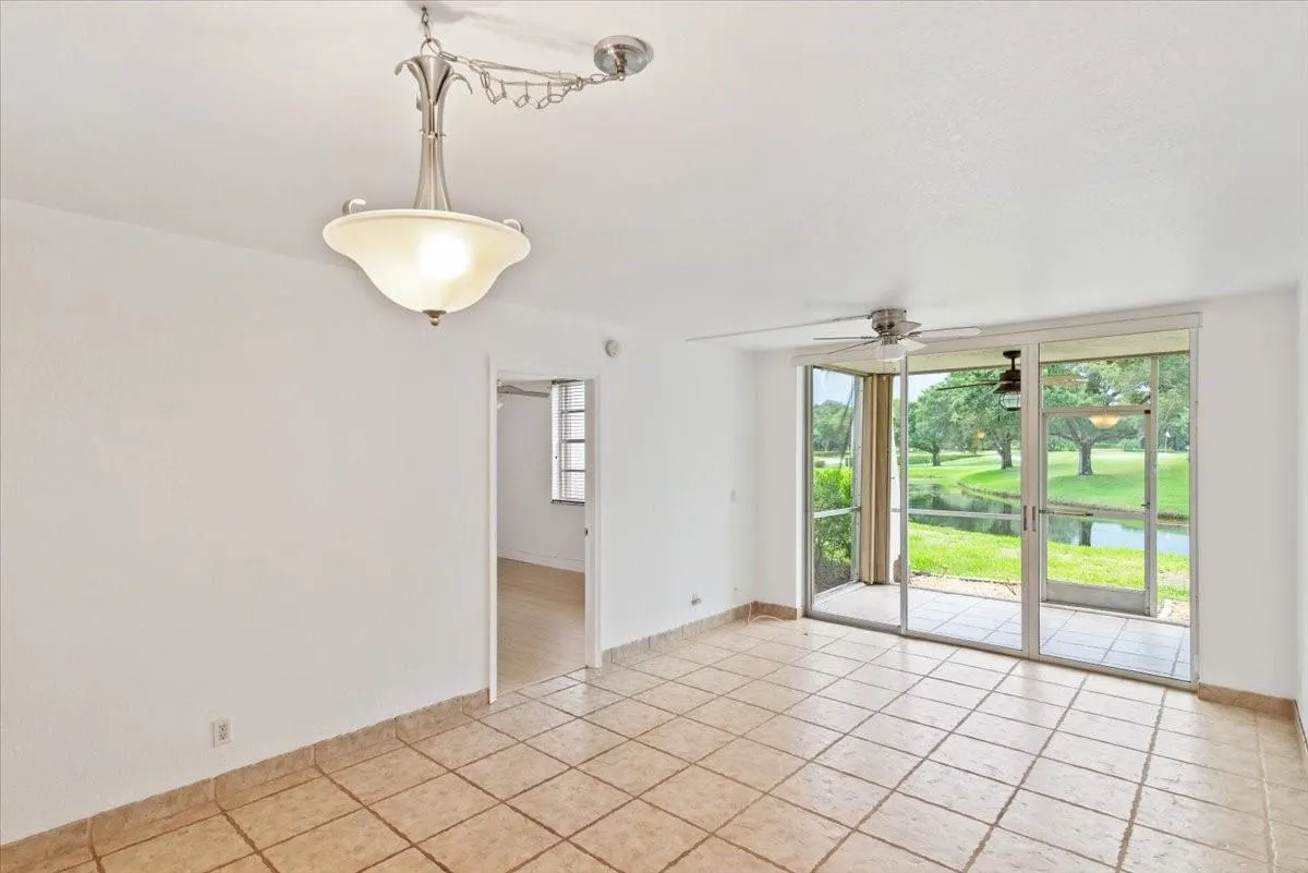 9470 Poinciana Pl, #103