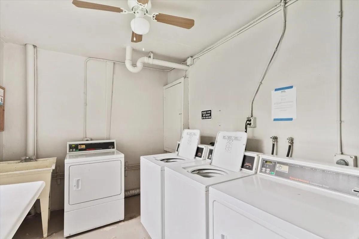 9470 Poinciana Pl, #103