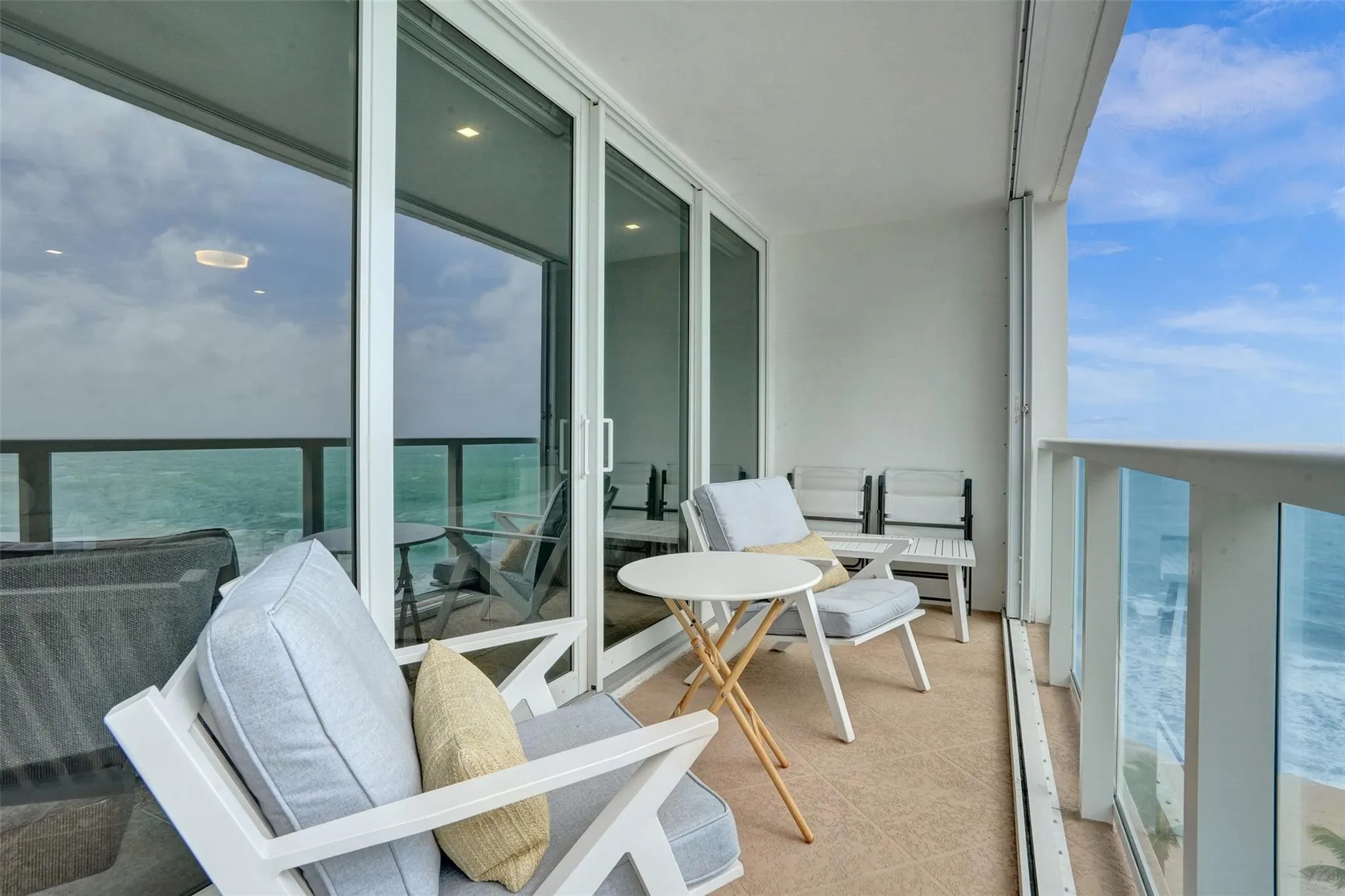 4300 N Ocean Blvd, #9M