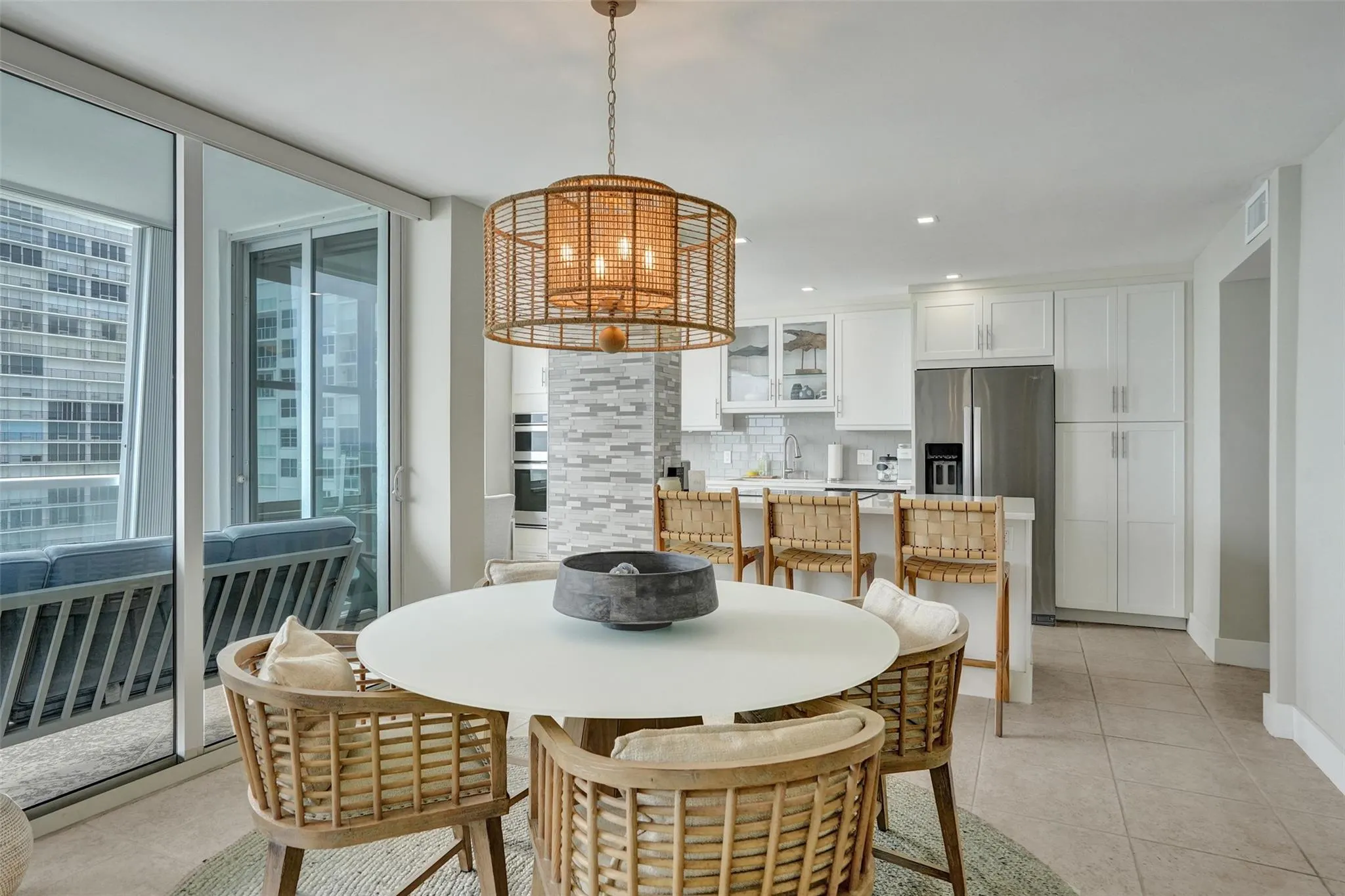 4300 N Ocean Blvd, #9M