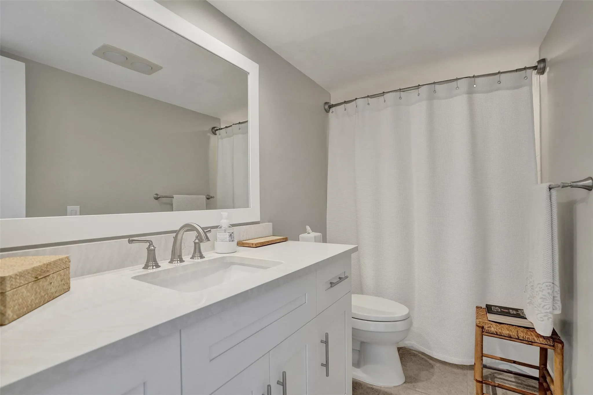 4300 N Ocean Blvd, #9M