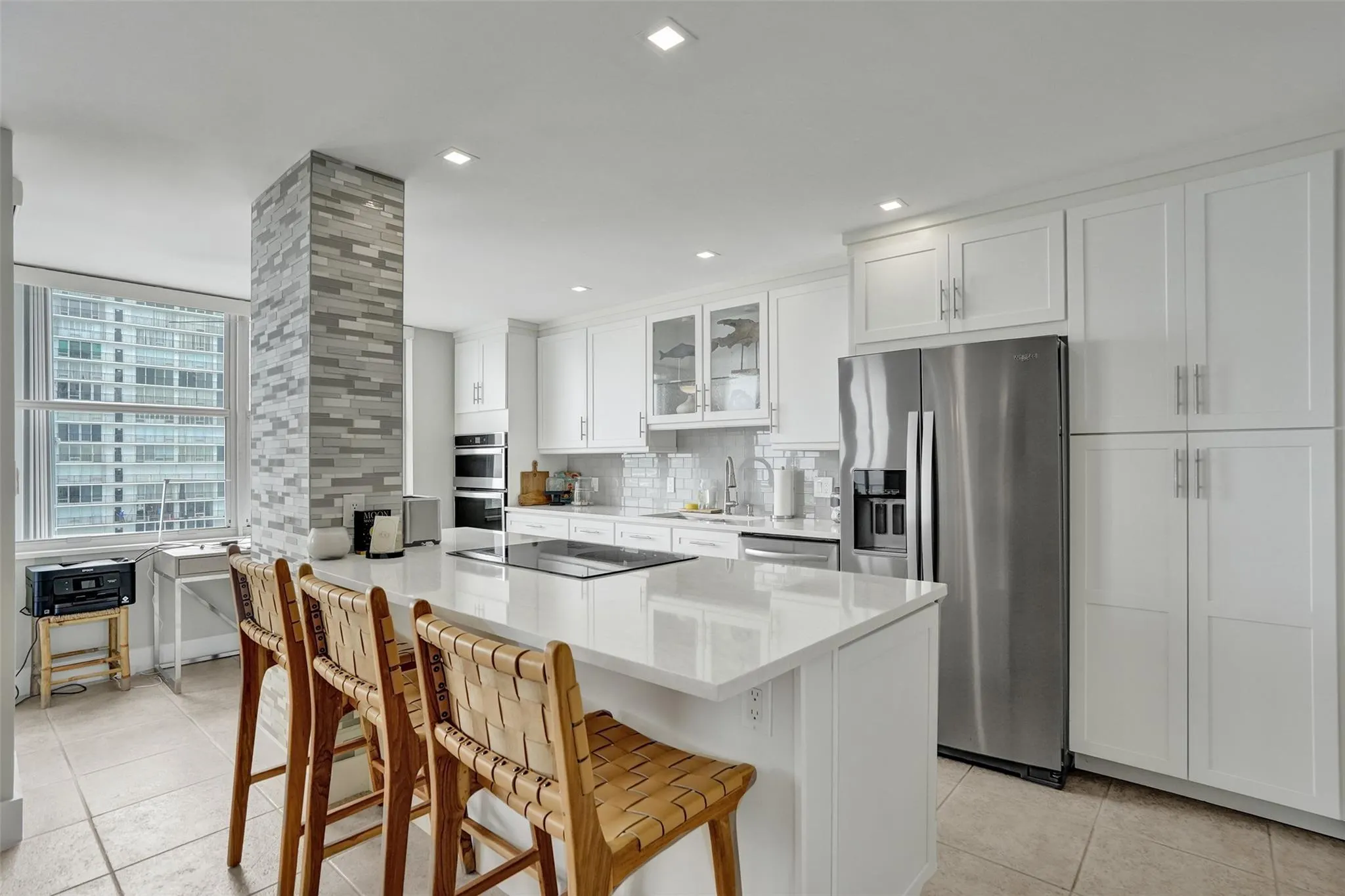 4300 N Ocean Blvd, #9M