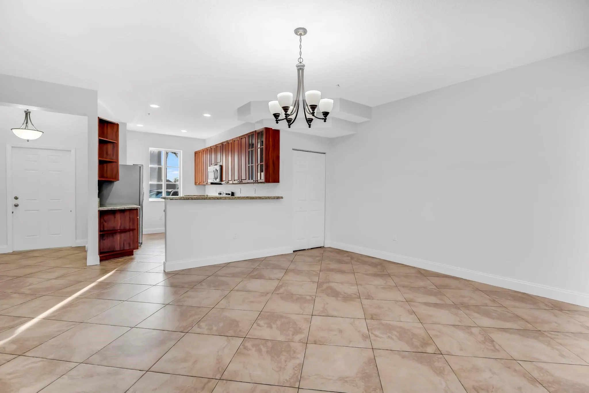 5030 SW 126TH AV, #203