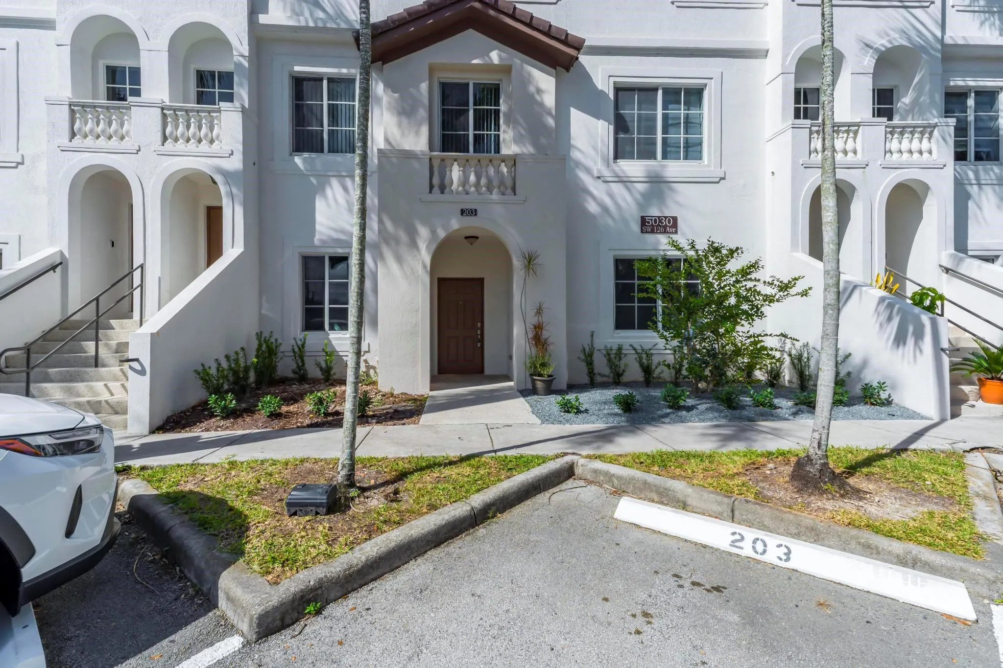 5030 SW 126TH AV, #203