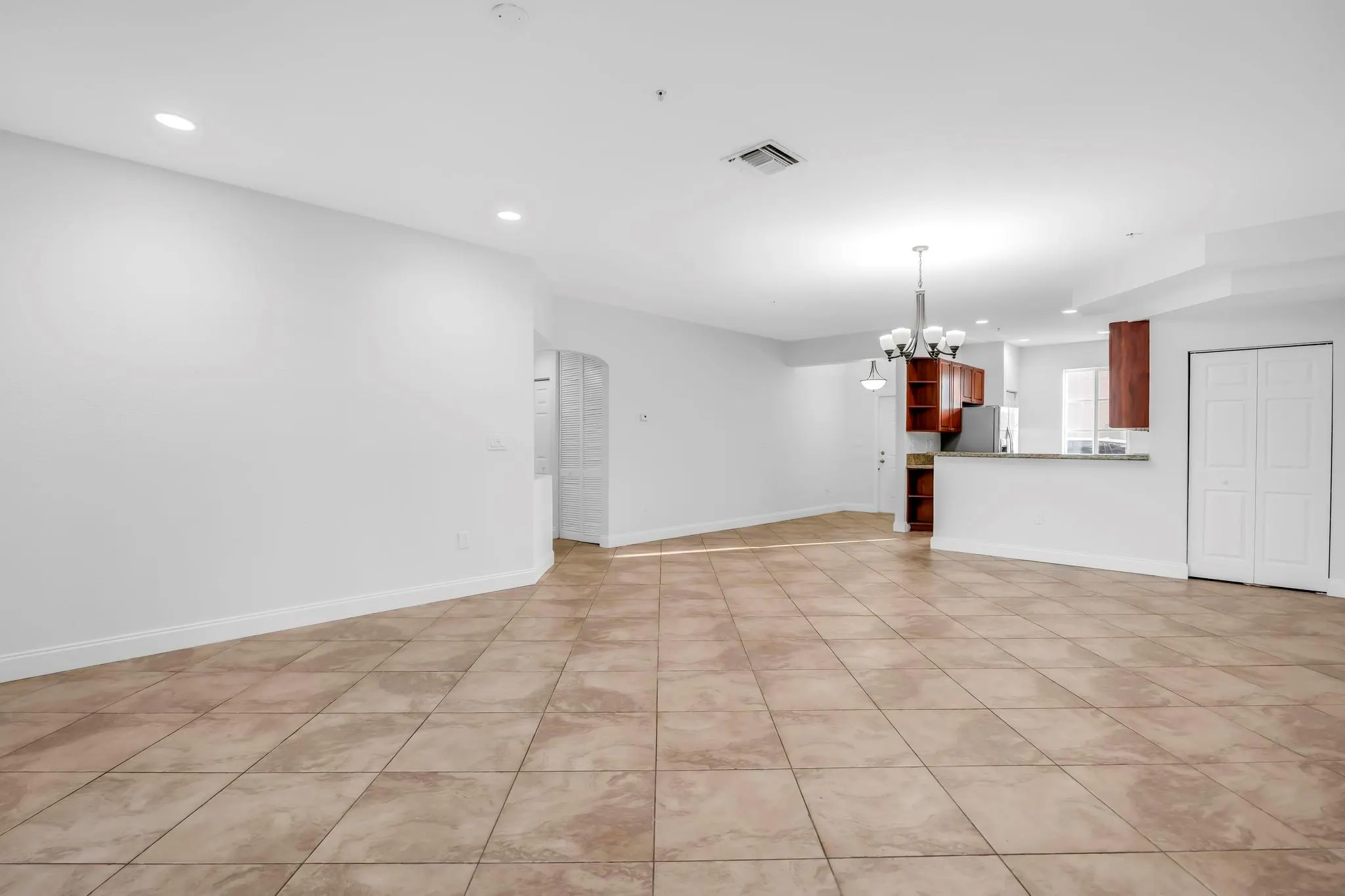 5030 SW 126TH AV, #203