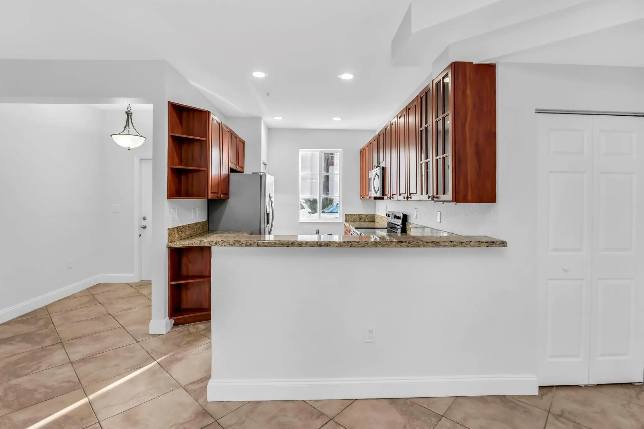 5030 SW 126TH AV, #203