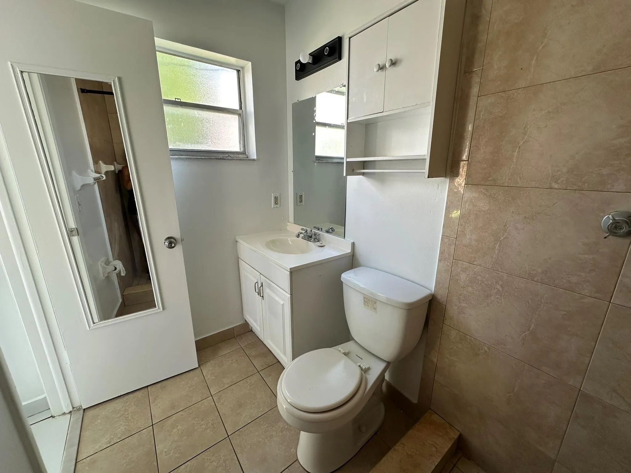 1705 Adams Street, #1705