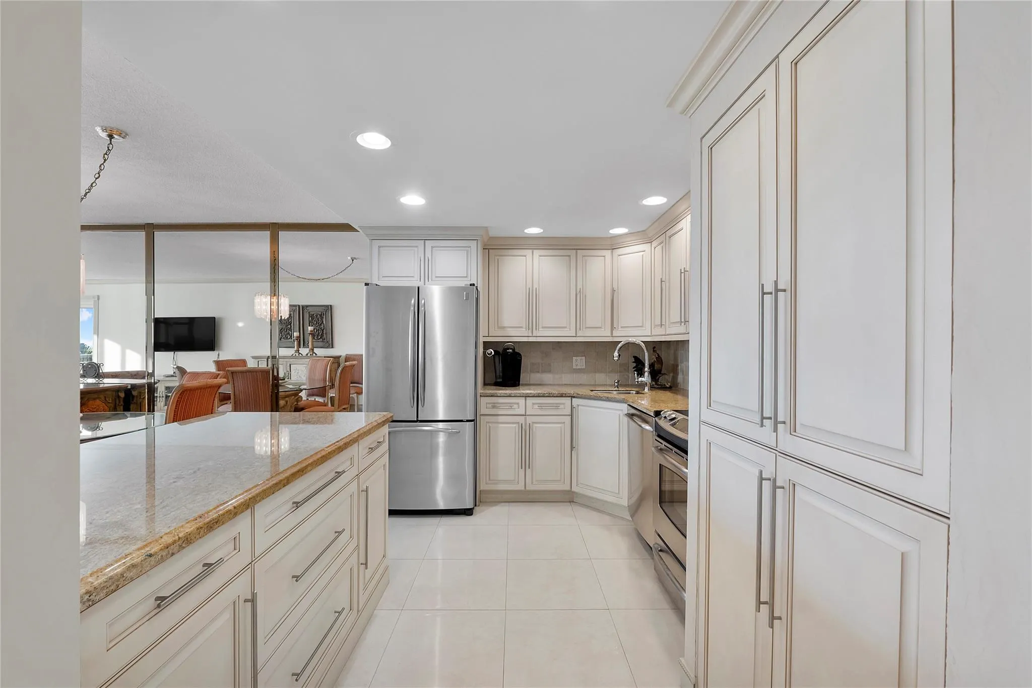 1620 S Ocean Blvd, #4F