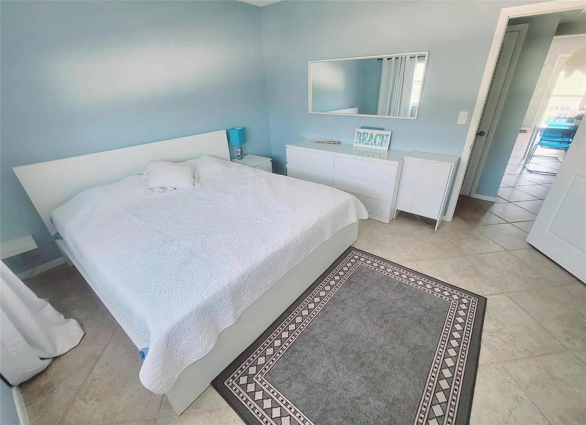 3200 NE 7th Ct, #308C