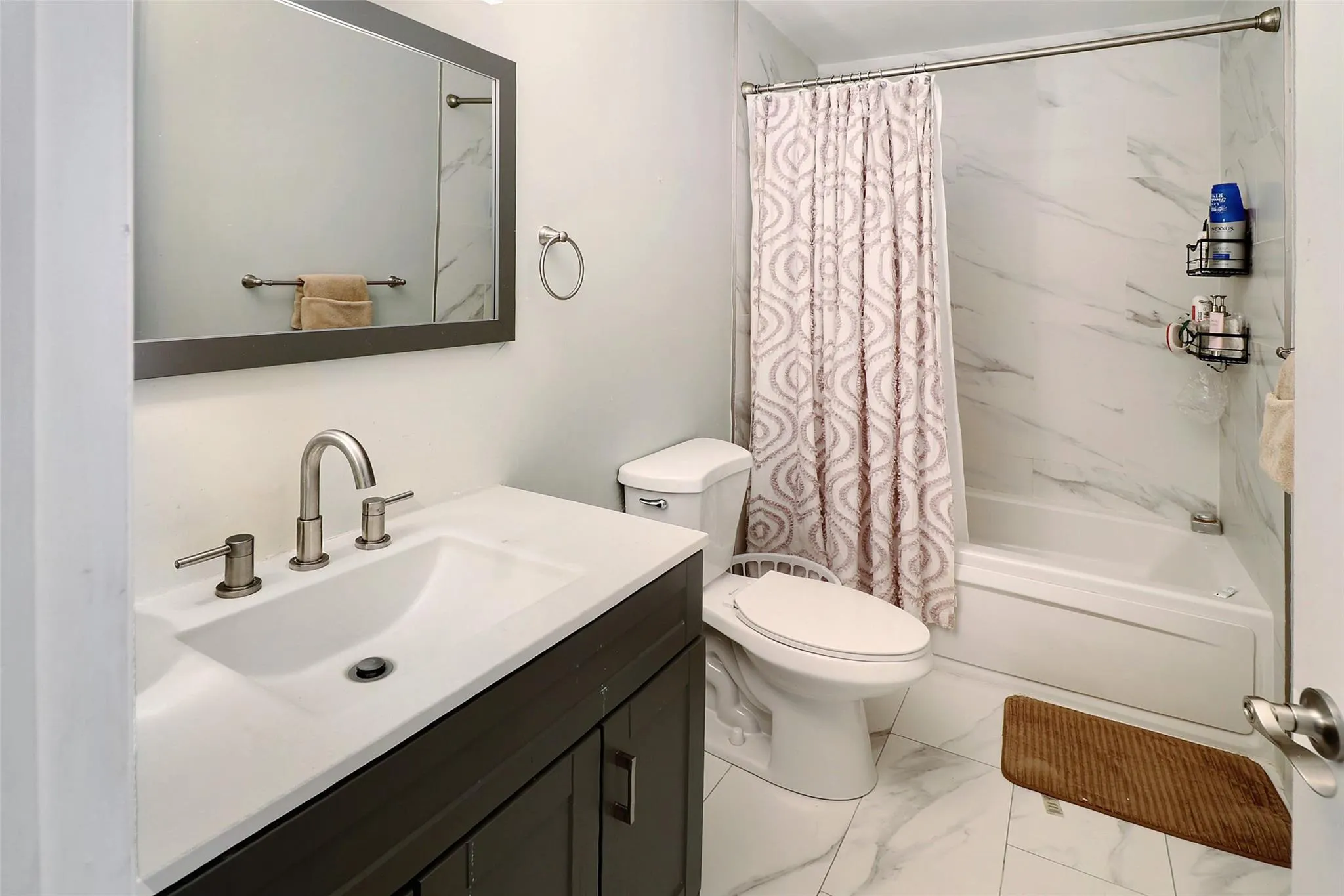 7780 Courtyard Run, #196