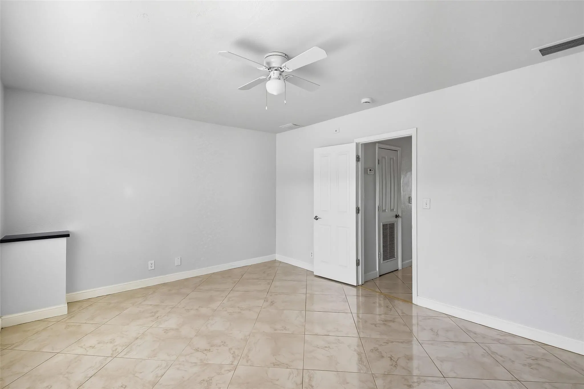 2881 NE 32nd St, #119