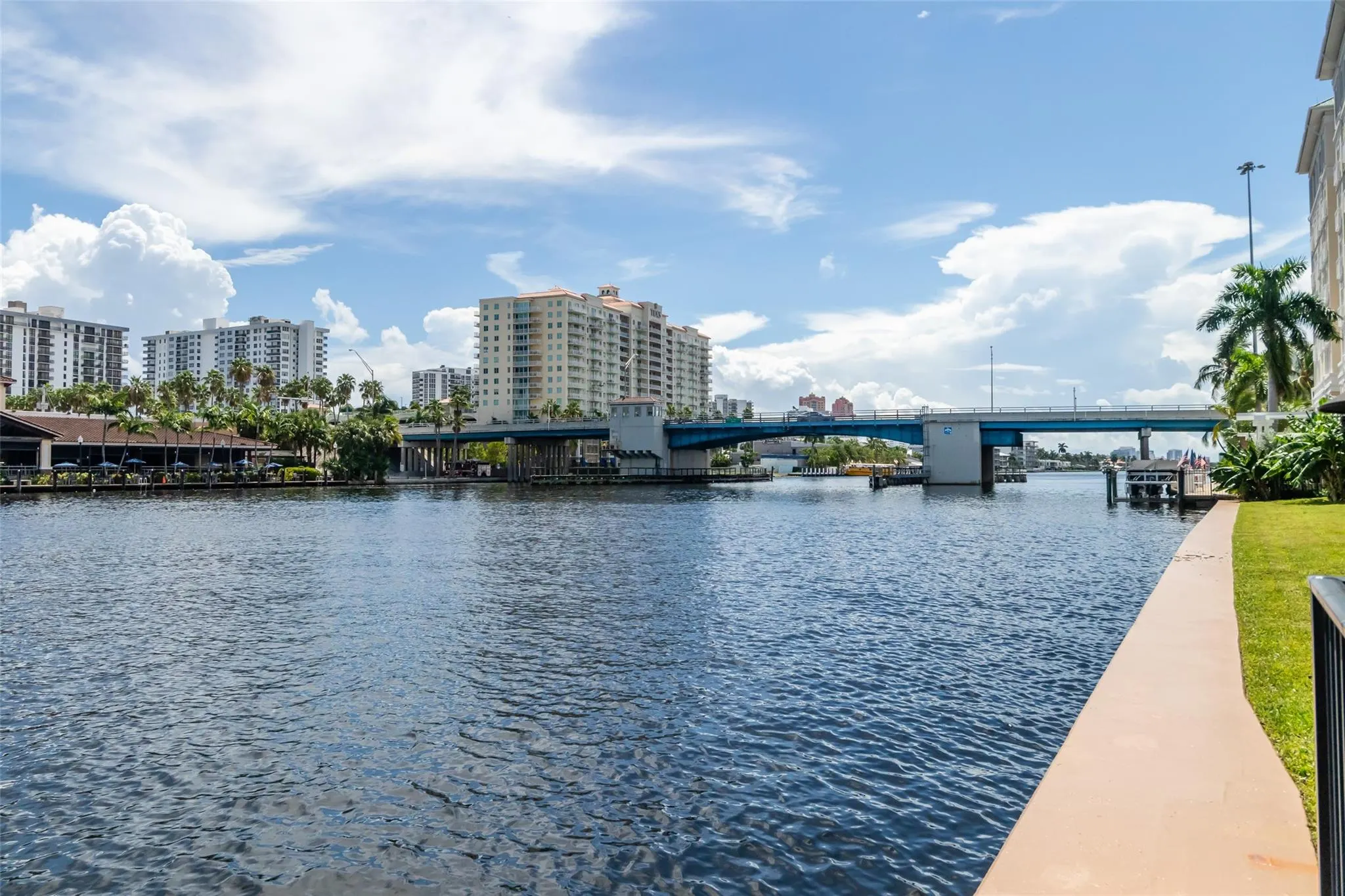 2881 NE 32nd St, #119