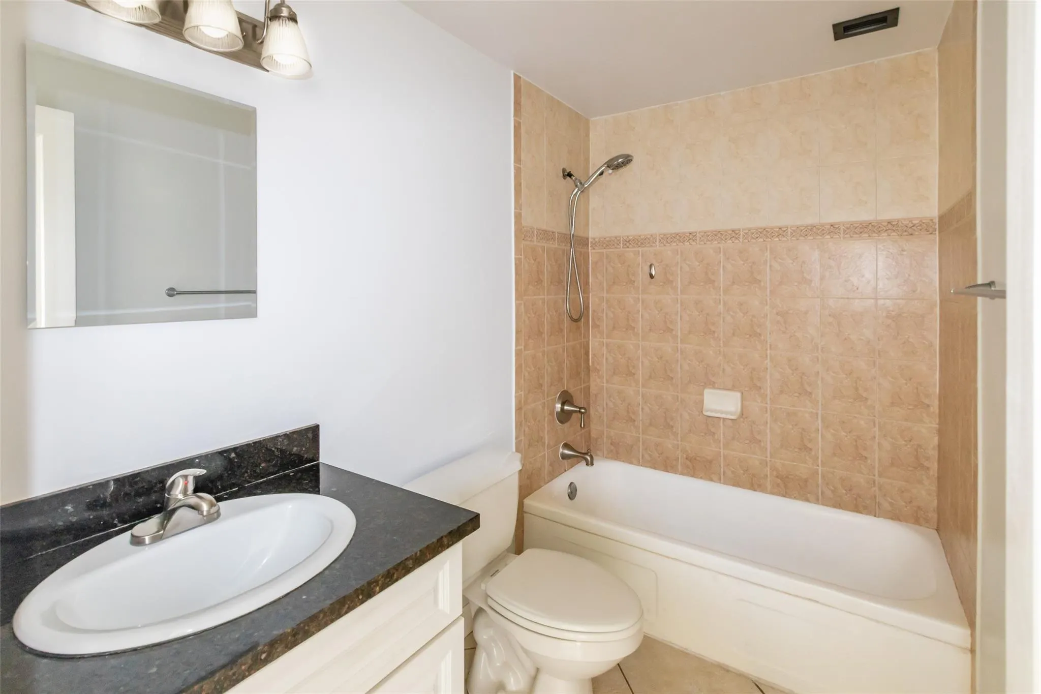 2881 NE 32nd St, #119