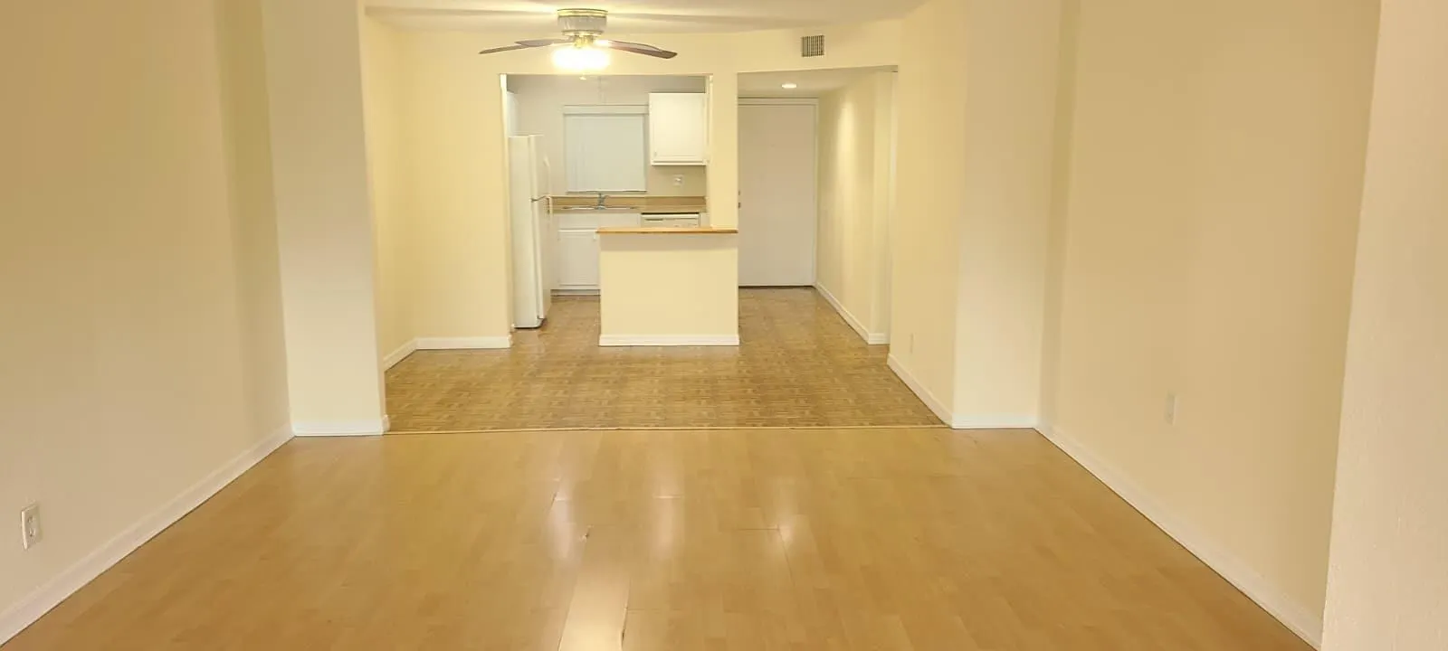 2985 RIVERSIDE DR, #206