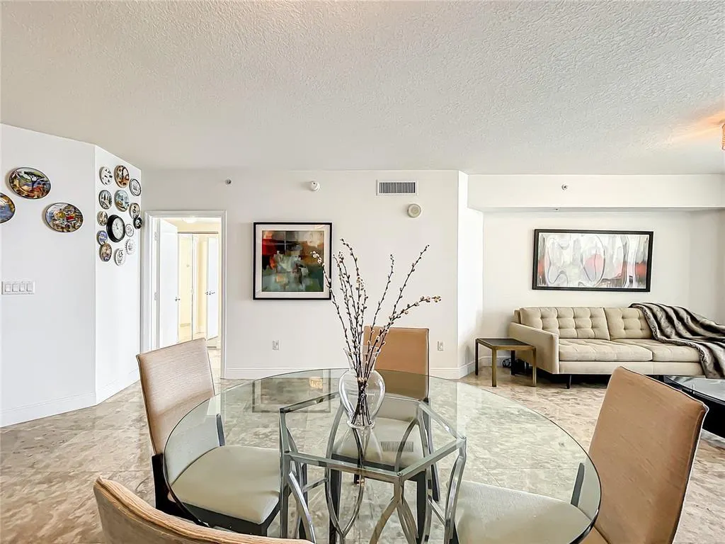 16699 Collins Ave, #4005