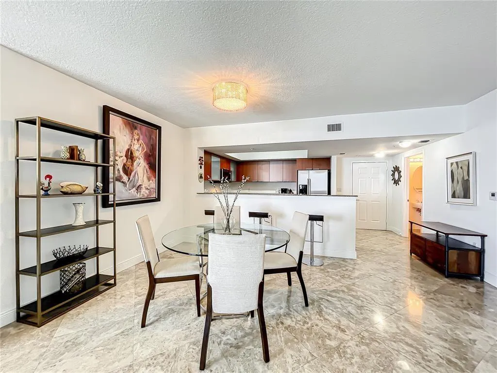 16699 Collins Ave, #4005