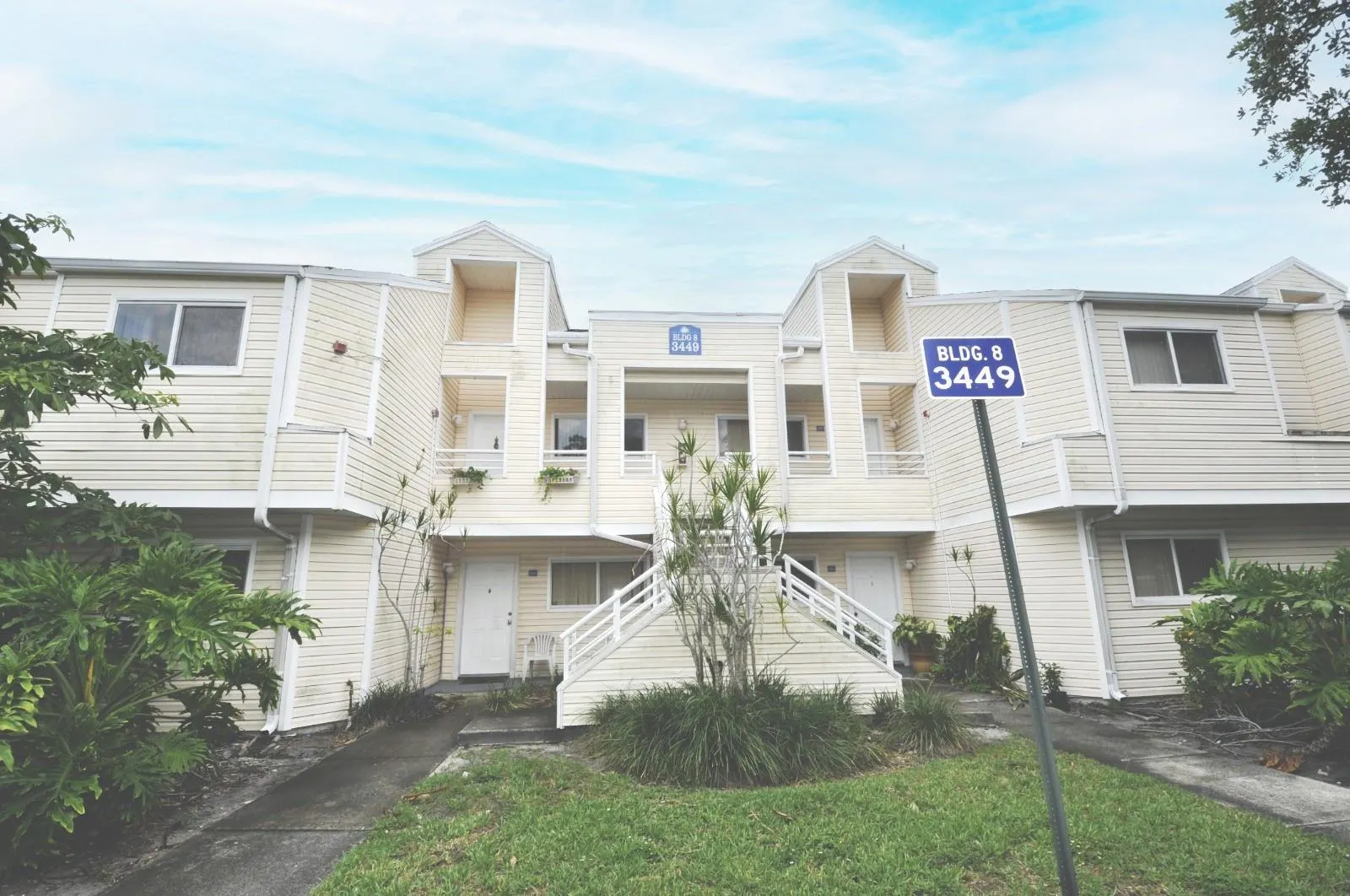 3449 NW 44th St, #202