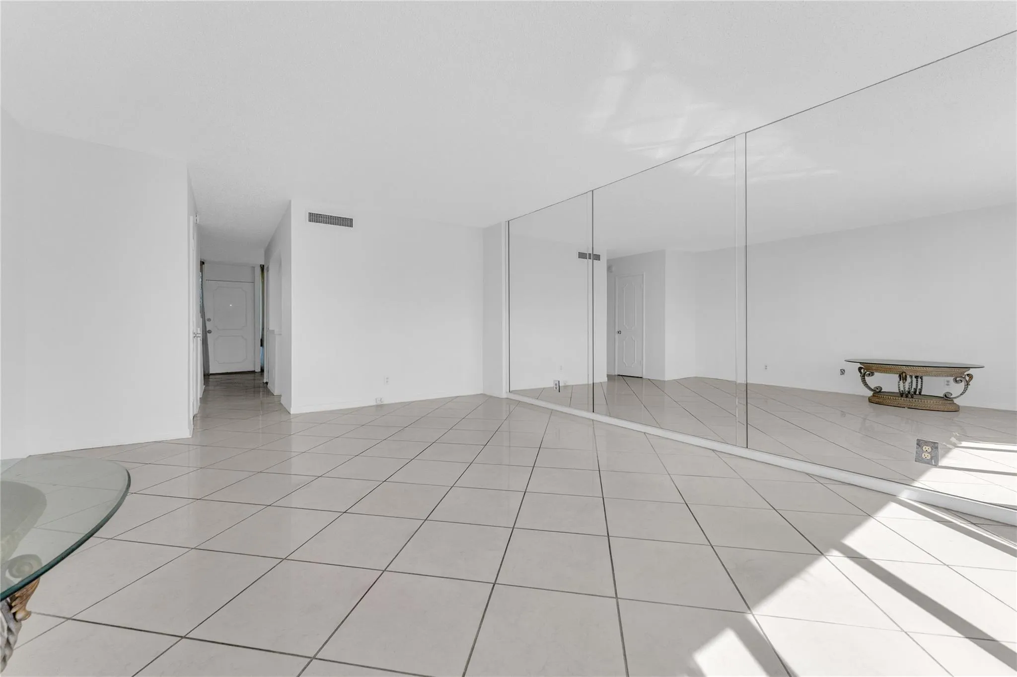 1401 S Federal Hwy, #218