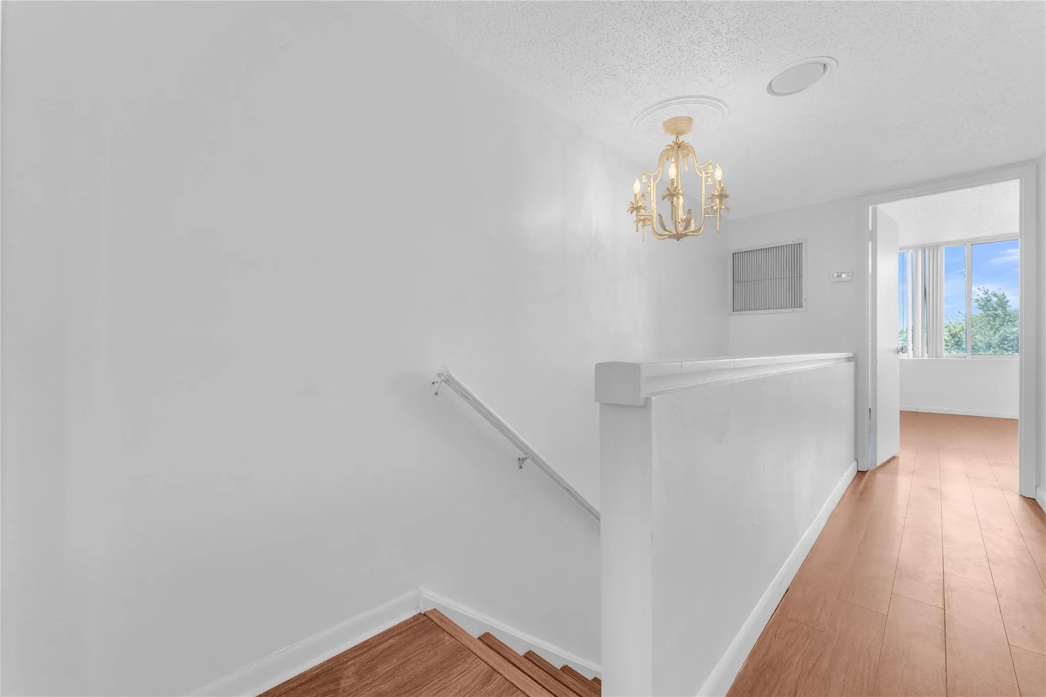 1401 S Federal Hwy, #218