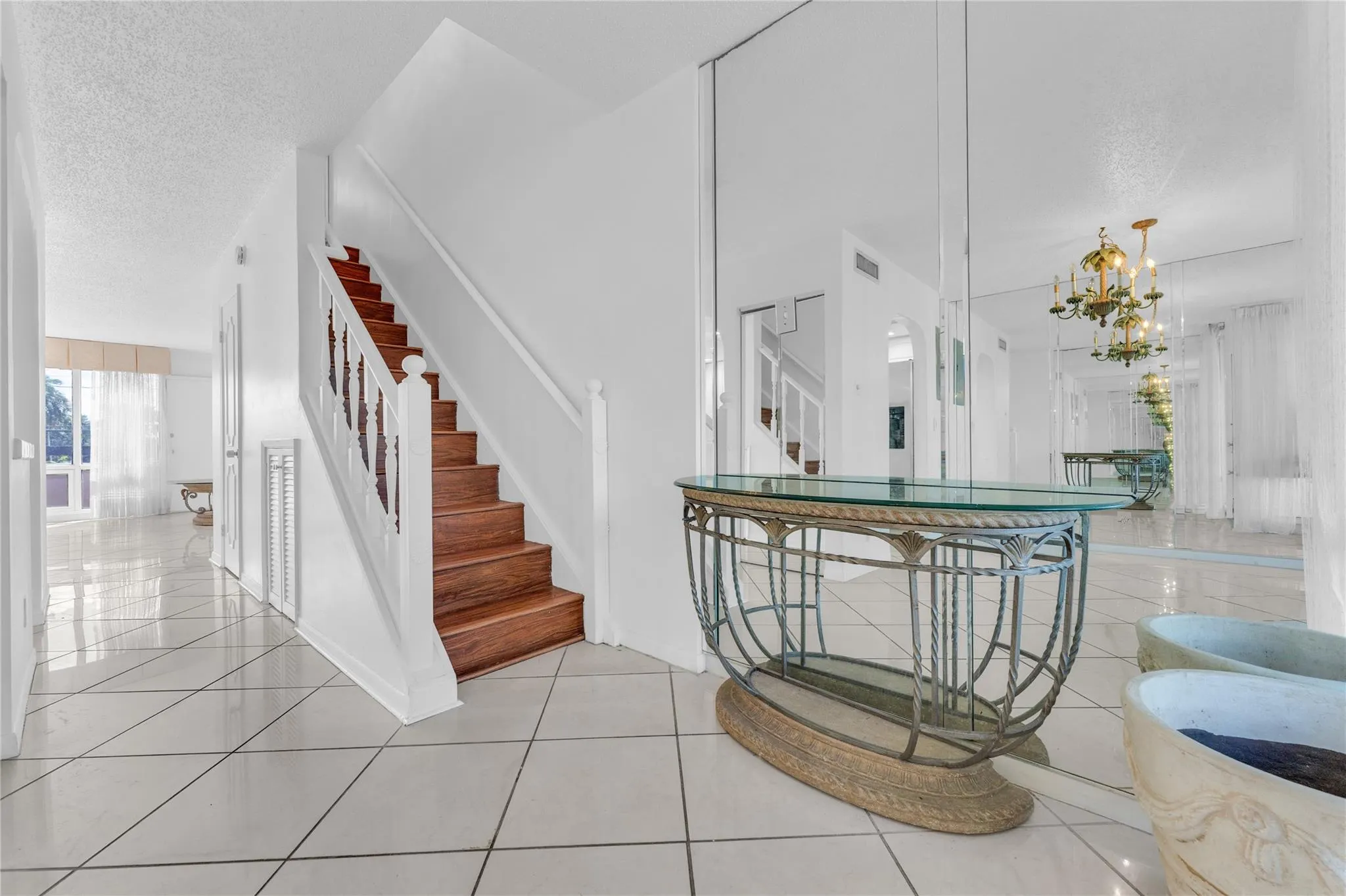 1401 S Federal Hwy, #218