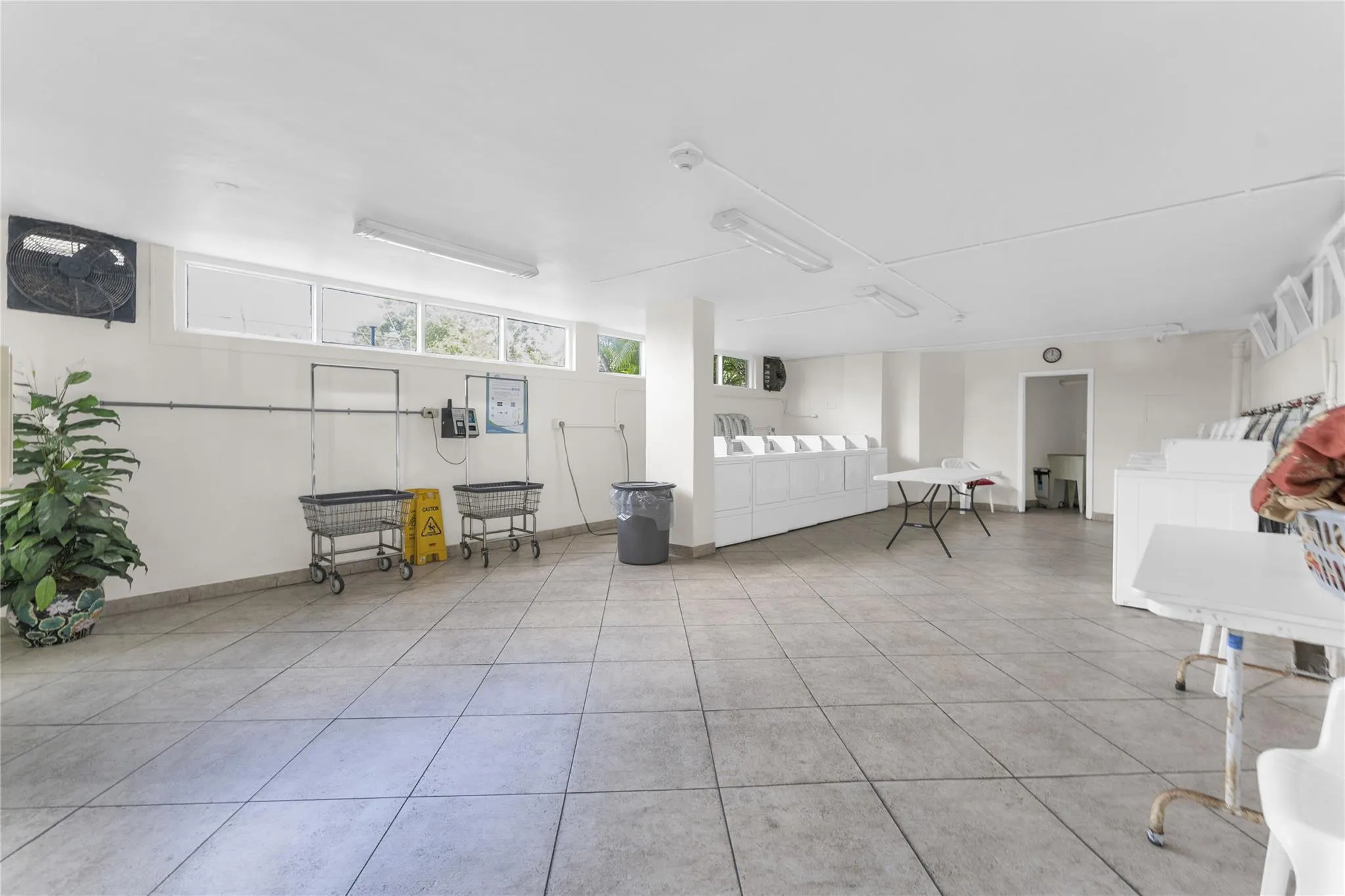 1401 S Federal Hwy, #218