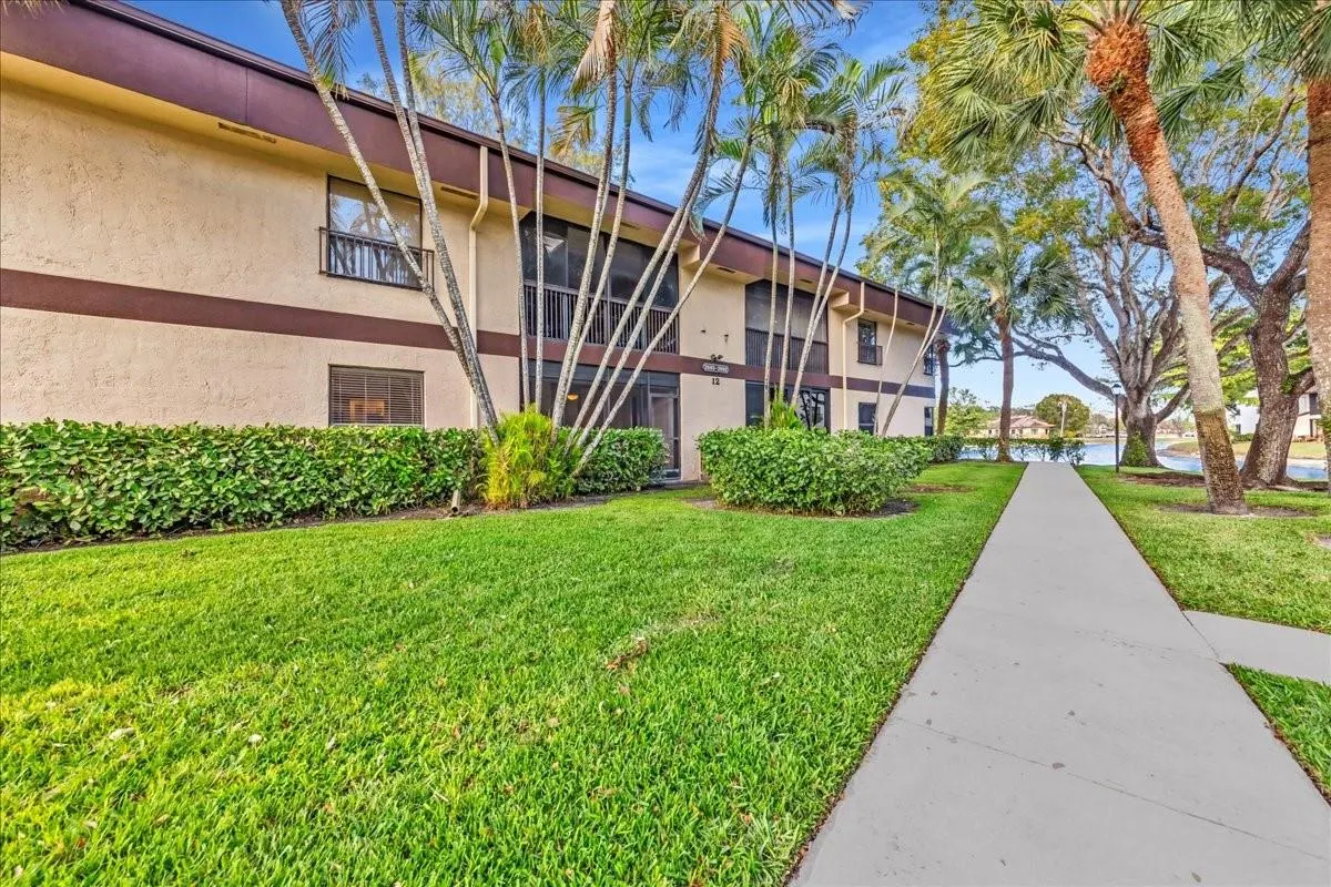 2687 Carambola Cir N, #1771