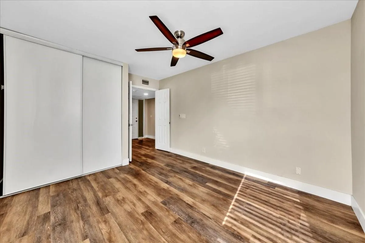 2687 Carambola Cir N, #1771