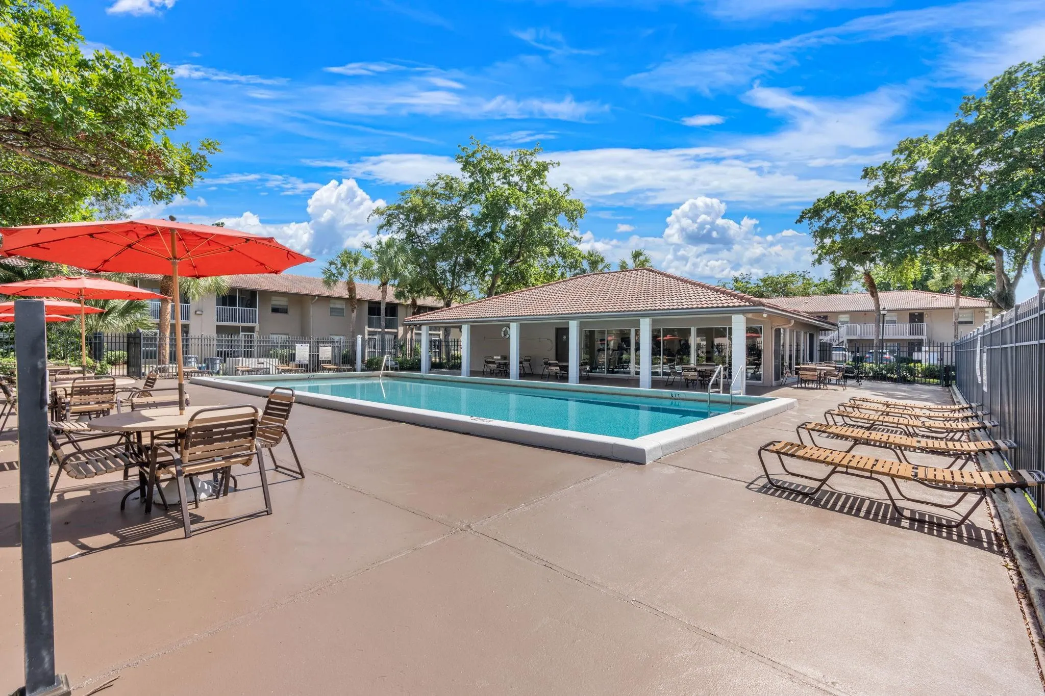 8800 Royal Palm Blvd, #204-1