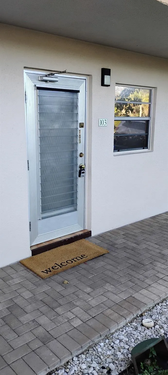 230 NE 26th Ave, #103