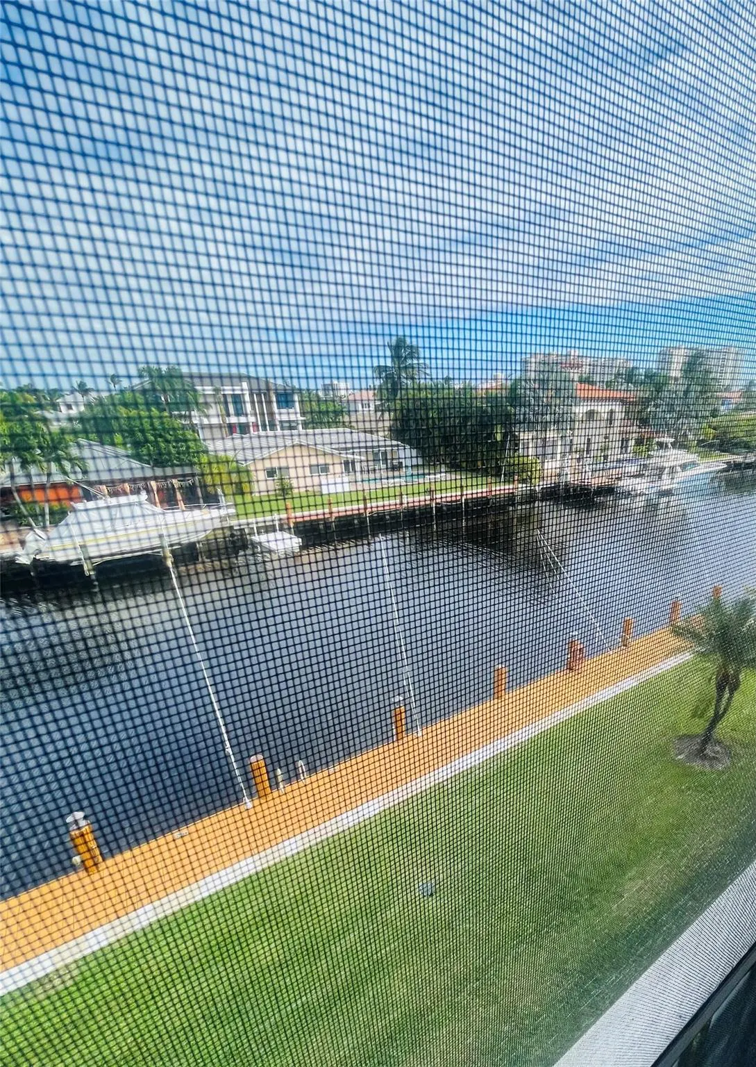 777 Jeffery St, #302