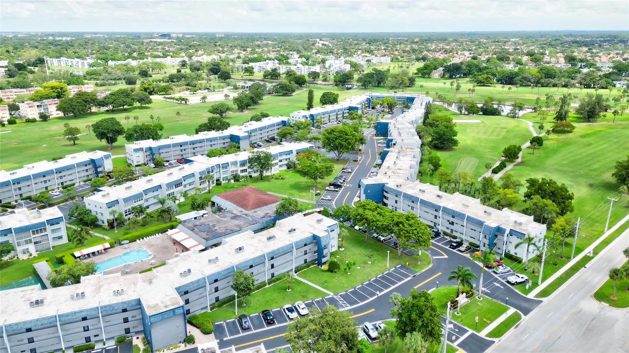 7787 Golf Circle Dr, #105