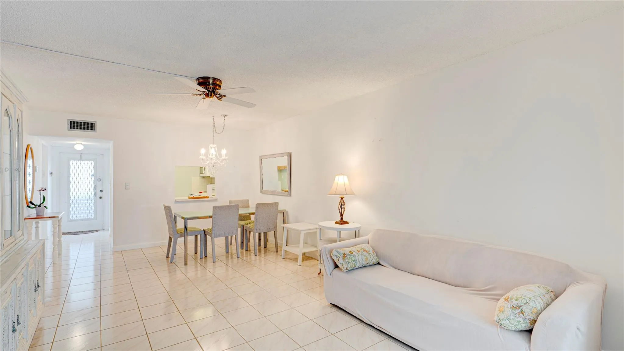 7787 Golf Circle Dr, #105