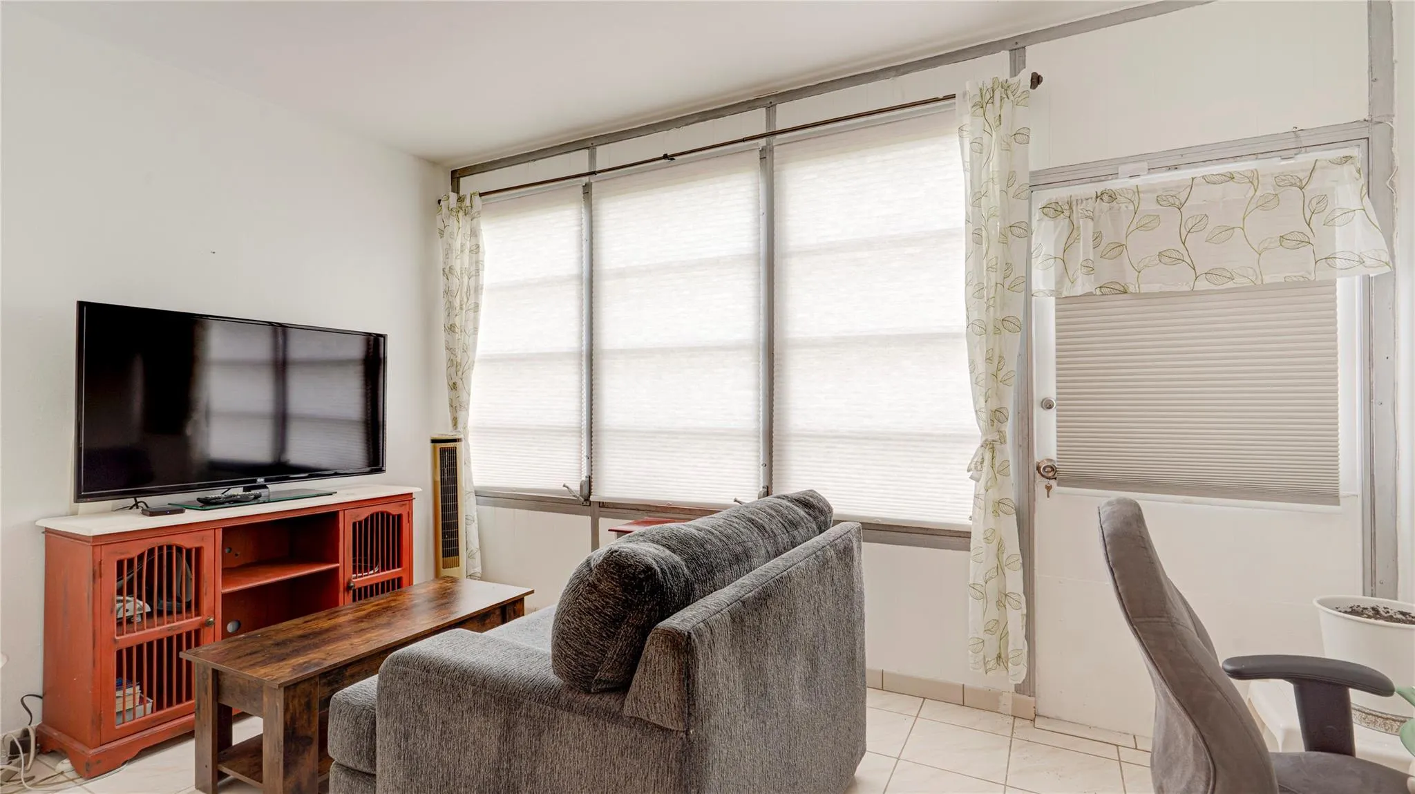 7787 Golf Circle Dr, #105