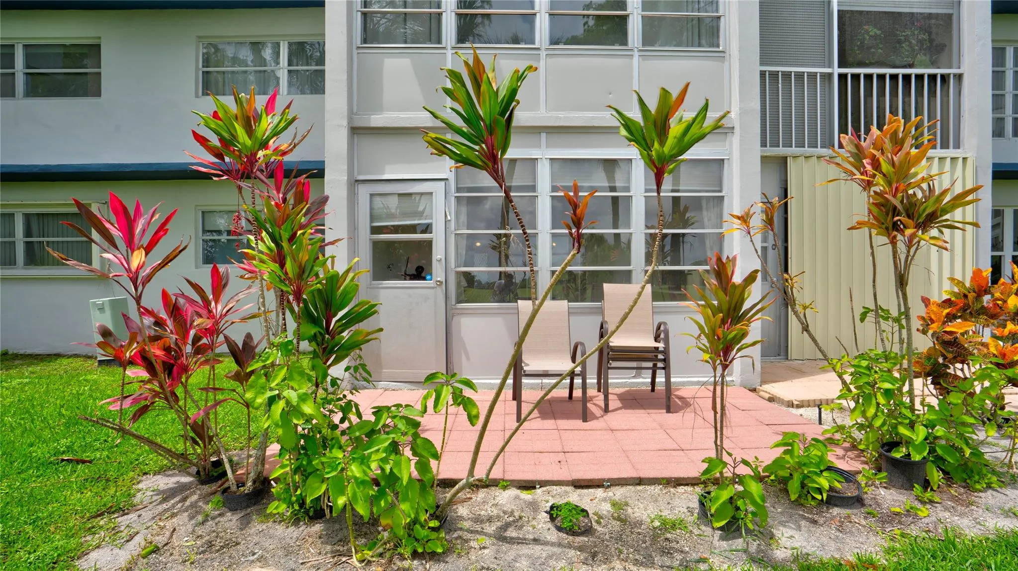 7787 Golf Circle Dr, #105