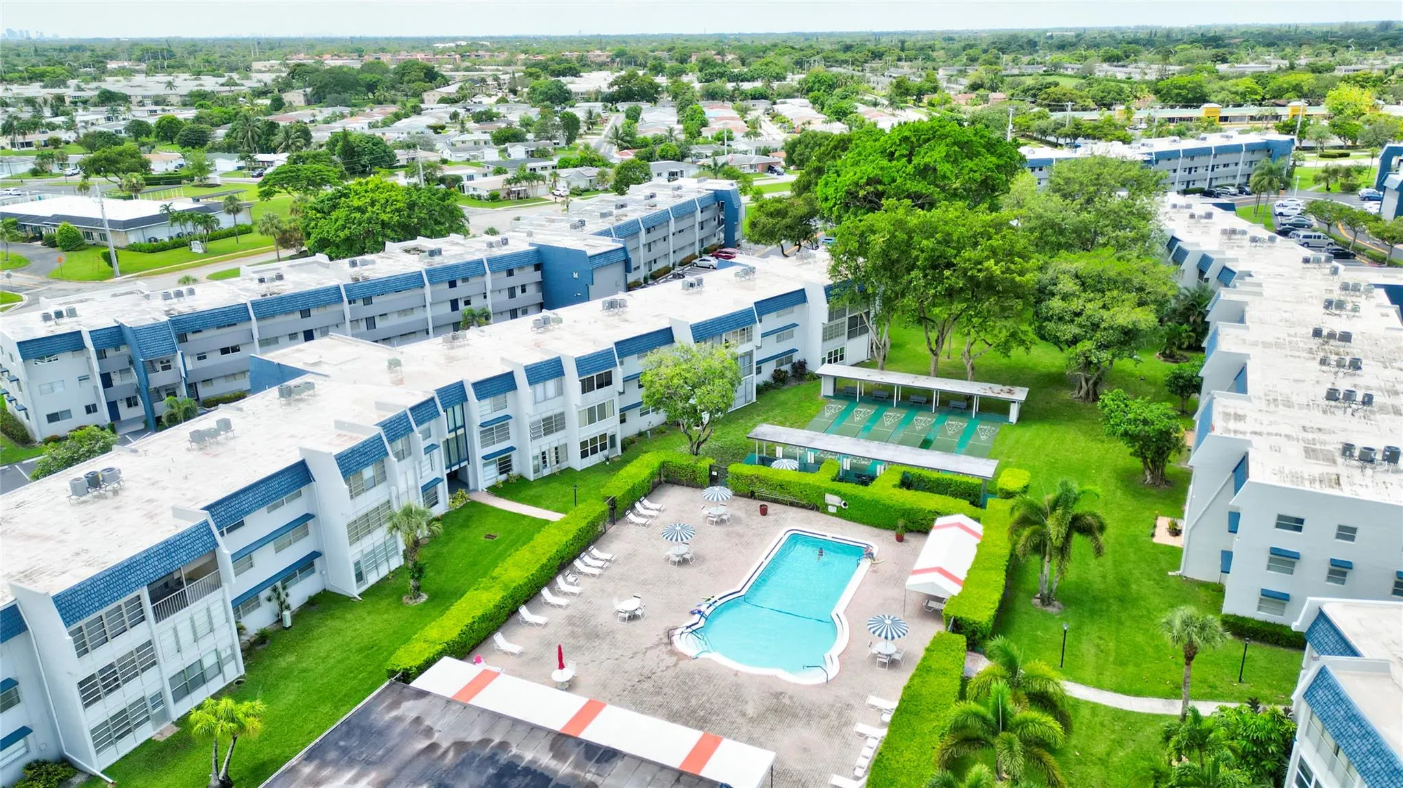 7787 Golf Circle Dr, #105