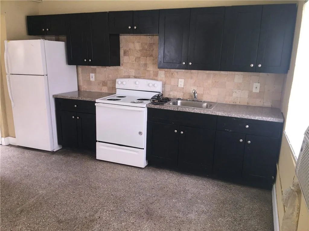 1106 NW 7 Street, #1