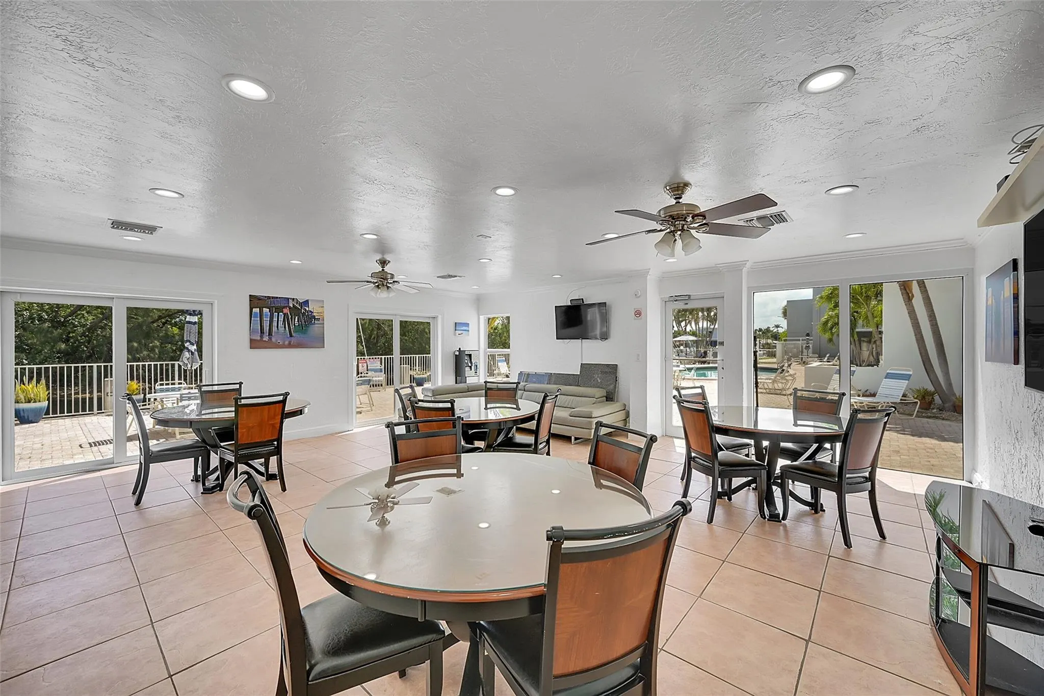 2850 NE 14th St Cswy, #B-203