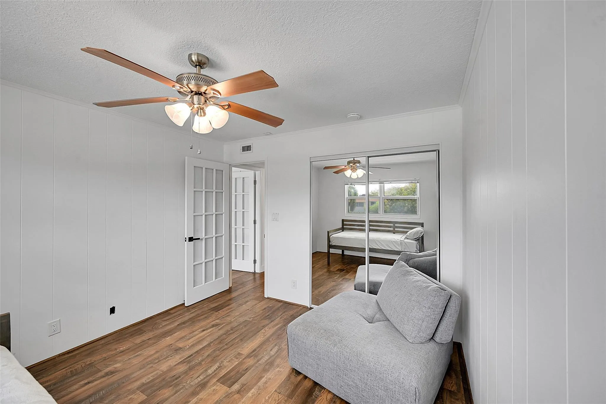 2850 NE 14th St Cswy, #B-203