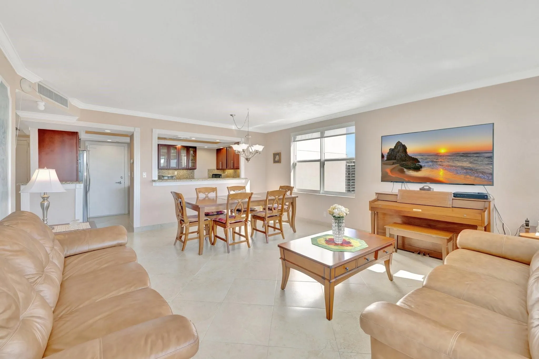 3300 NE 36th St, #1516