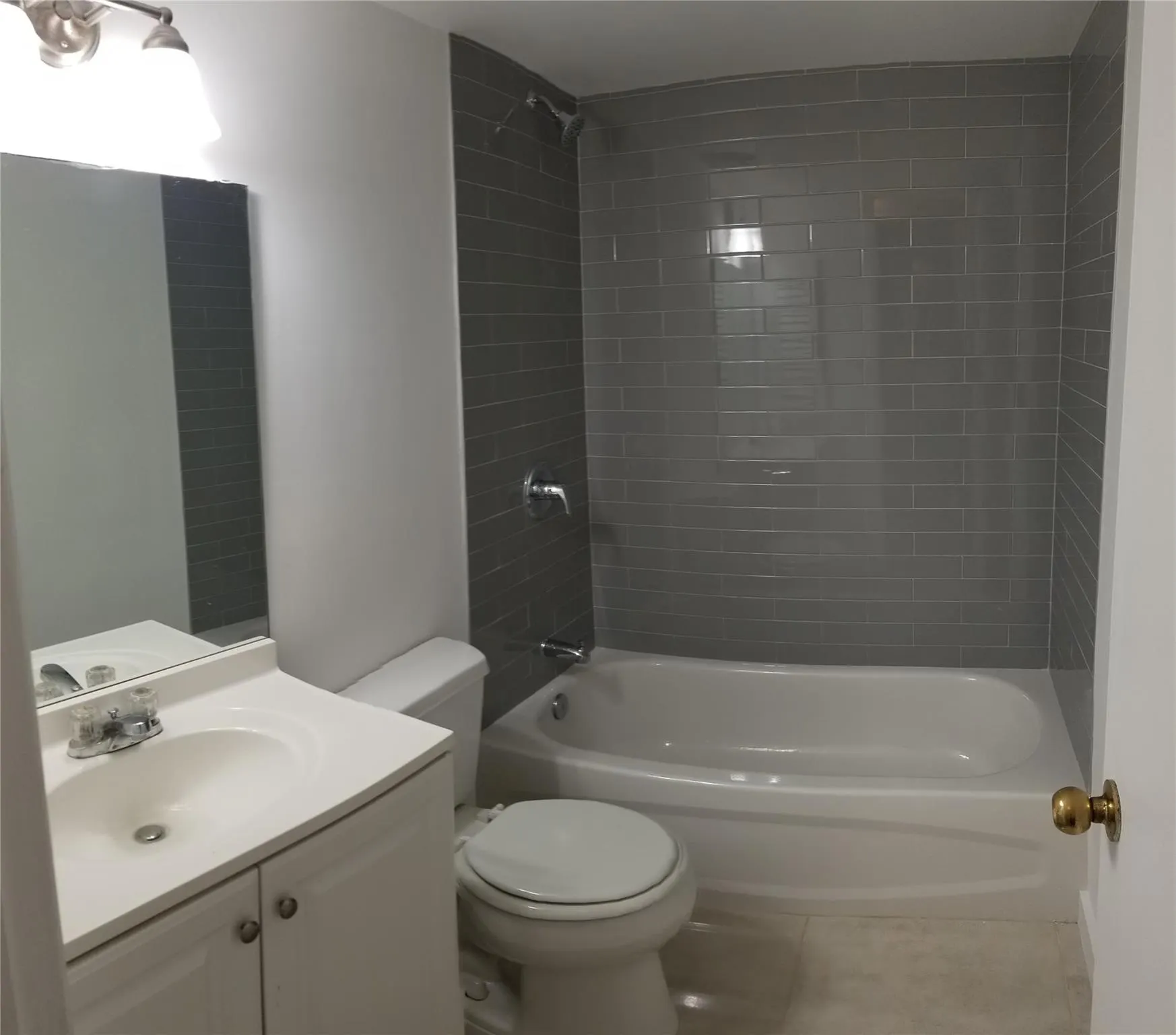 11905 NE 2nd Ave, #307