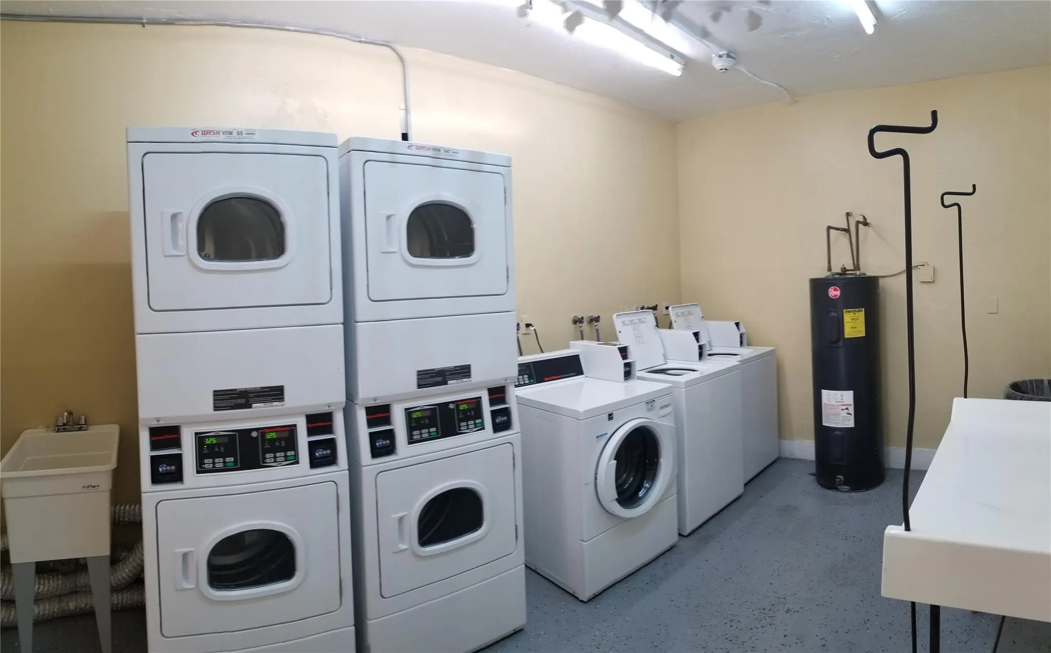 11905 NE 2nd Ave, #307